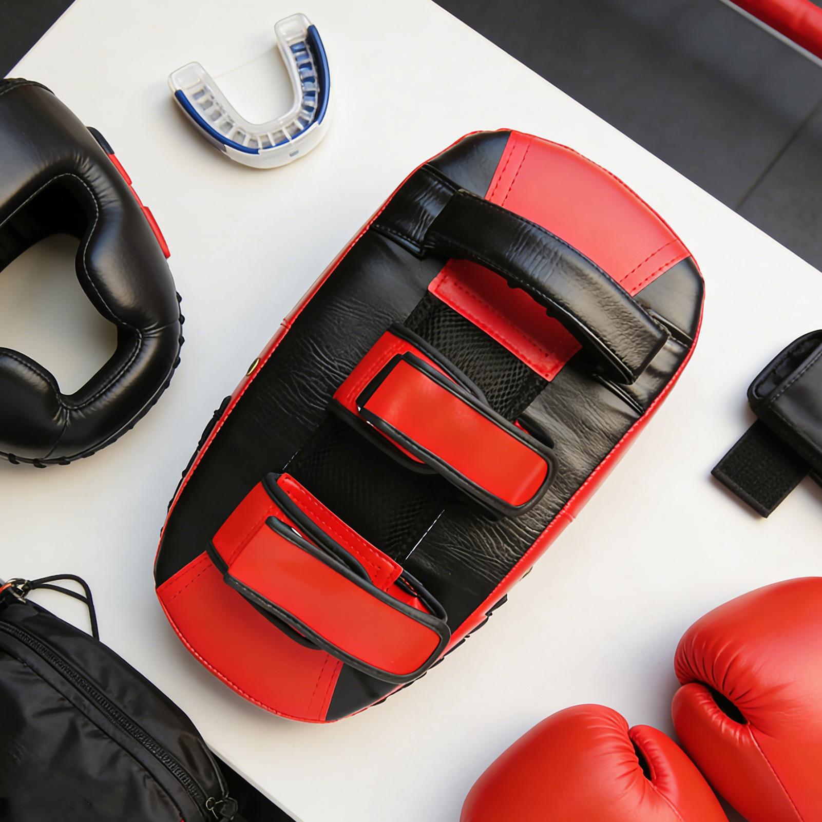 ボクシングパッド PUレザー製 カーブ型パンチング器具 格闘 - Home Gym For Kids のレビューと価格